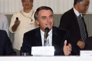 Jair Bolsonaro lamenta ataque a Cristina Fernández de Kirchner