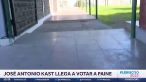 VIDEO - Maniobra de camarógrafo de Chilevisión dejó ola de reacciones en redes