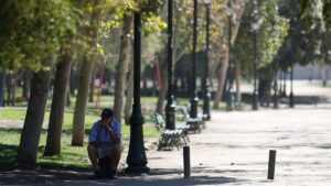 Joven se encuentra en riesgo vital tras ser baleado en el Parque Almagro