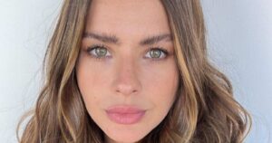 China Suárez viajó a Chile para acompañar a Benjamín Vicuña tras la muerte de su padre