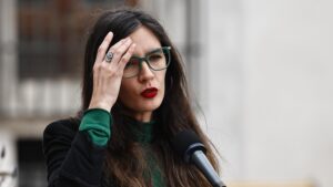 Camila Vallejo responde a las críticas y descarta 