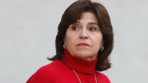 Gobierno llamó a Chile Vamos a una 