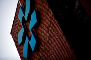 Corte Suprema llama a no presentar querellas 