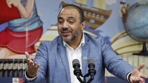 Ministro Ávila por movilizaciones de secundarios: 