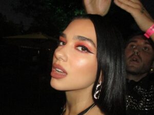 Polimá Westcoast compartió con sus fans registros junto a Dua Lipa en México