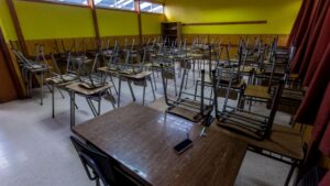 Más de 100 mil escolares no pudieron ser contactados por sus colegios durante el primer semestre