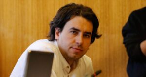 Vlado Mirosevic sale en defensa de Cristián de la Fuente: 