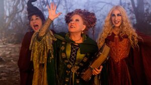 Hocus Pocus 2: Disney+ estrenó la esperada secuela de la cinta noventera