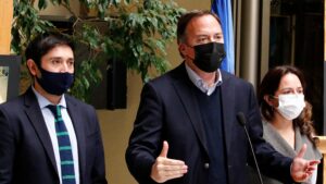 DC condiciona acuerdo constituyente con urgencia para proyecto de voto obligatorio