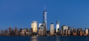 Nueva York bajo estado de emergencia por gran cantidad de migrantes sin hogar