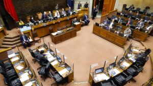 Senado votará este martes el TPP-11 en medio de división del oficialismo