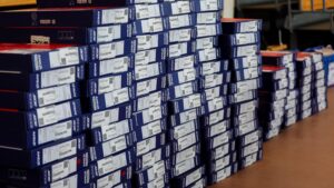 RN solicitó sesión especial por computadores de Junaeb que quedaron en bodegas