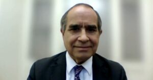 Senador Kenneth Pugh: 