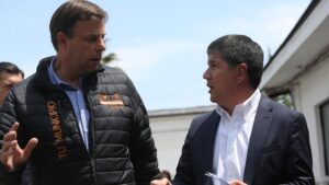 Monsalve se reúne con Codina y compromete plan de recuperación tras saqueos en Puente Alto