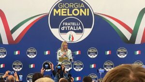 Giorgia Meloni juró como primera ministra de Italia y se convierte en la primera mujer en ocupar el cargo