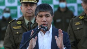 Monsalve respaldó a carabinero que disparó contra un hombre durante procedimiento en El Monte