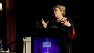 Ex presidenta Michelle Bachelet volvió a Chile tras su salida de la ONU