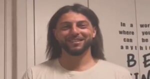 VIDEOS - Amor y Peluca Falcón a la cabeza: jugadores de Colo Colo cumplen apuestas tras salir campeones