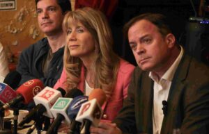Ximena Rincón y Matías Walker renuncian a la DC apuntando a formar un nuevo partido