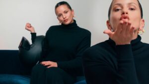 VIDEO - Rosalía reveló los impensados artículos que trae en su bolso