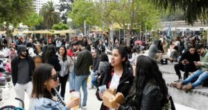 Más cultura y más beneficios para la juventud