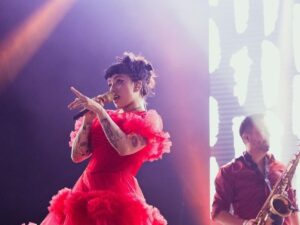 Están a la venta entradas para las nuevas localidades habilitadas en el concierto de Mon Laferte