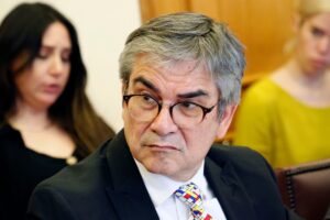 Marcel acusa contradicción en críticas a la reforma previsional: 