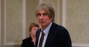 FNE y Falabella alcanzan acuerdo por caso de interlocking: Hernán Büchi dejará directorio