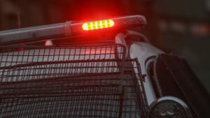 Carabineros detuvo a 7 personas que saquearon camión que transportaba cervezas