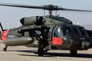 Blackhawk de la FACh causa admiración durante ejercicios en Argentina