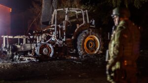 Ataque incendiario destruyó tres maquinarias forestales en Victoria