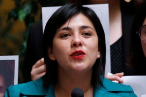 Karol Cariola ante el Grupo de Puebla: 
