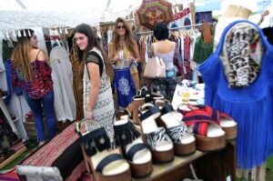 Sernac emite alerta por zapatos de mujer fabricados con químicos peligrosos