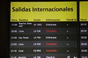 LATAM informó de cancelación de 367 vuelos por cierre de aeropuerto Jorge Chávez de Lima