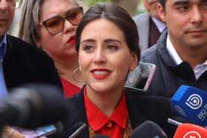 Ex mano derecha de Macarena Ripamonti demanda a municipalidad de Viña del Mar por despido injustificado