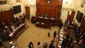 Encuesta Cadem: 60% cree que proceso constituyente hay que dejarlo para más adelante