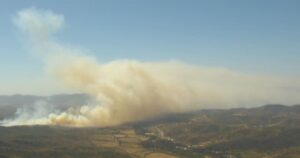 Declaran alerta roja para Quilpué por incendio forestal que ya consumió 40 hectáreas
