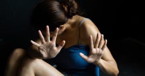 Salud mental y conmemoración del Día Internacional de la Eliminación de la Violencia contra la Mujer