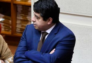 Senador Araya pide revisar antecedentes y méritos de José Morales para encabezar la Fiscalía Nacional