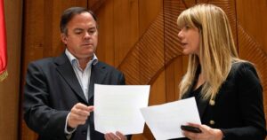 Senadores DC rechazan mantener en la bancada a Walker y Rincón tras su renuncia al partido