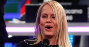 Cecilia Bolocco se disculpa tras polémica sobre tallas grandes: 