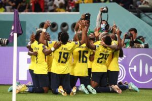 Con referencias a Byron Castillo: los memes que dejó la eliminación de Ecuador de Qatar 2022