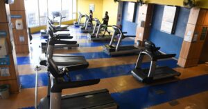 Seremi de Salud Metropolitano fiscaliza gimnasios ante aumento de demanda