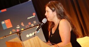 Ex seremi de la RM denuncia que Gobierno la obligaba a favorecer determinados proyectos