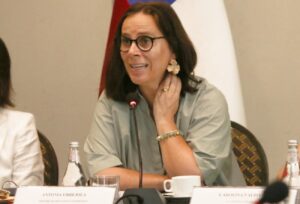 Canciller Urrejola viaja a Bélgica para firmar actualización del Tratado de Asociación con la Unión Europea
