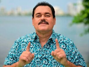 Hallaron muerto en la calle al cantante Lalo Rodríguez, autor de Devórame Otra Vez