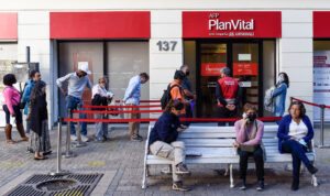 Gobierno defiende su fórmula para que los ciudadanos opten a un 