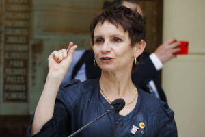 Tohá por acuerdo constituyente: 