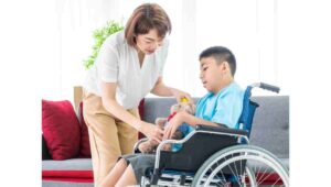 Talleres para cuidadores buscan mejorar la autoestima de quienes entregan su vida al servicio de otros