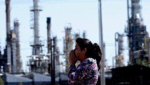 ENAP pagará $2.670 millones de indemnización a vecinos de Hualpén por emanaciones de malos olores